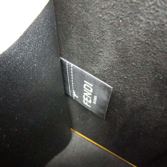 FENDI Yellow Leather Shoulder Bag - Picture 13 of 14